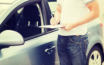 La location d’une voiture pour une courte durée et l’assurance